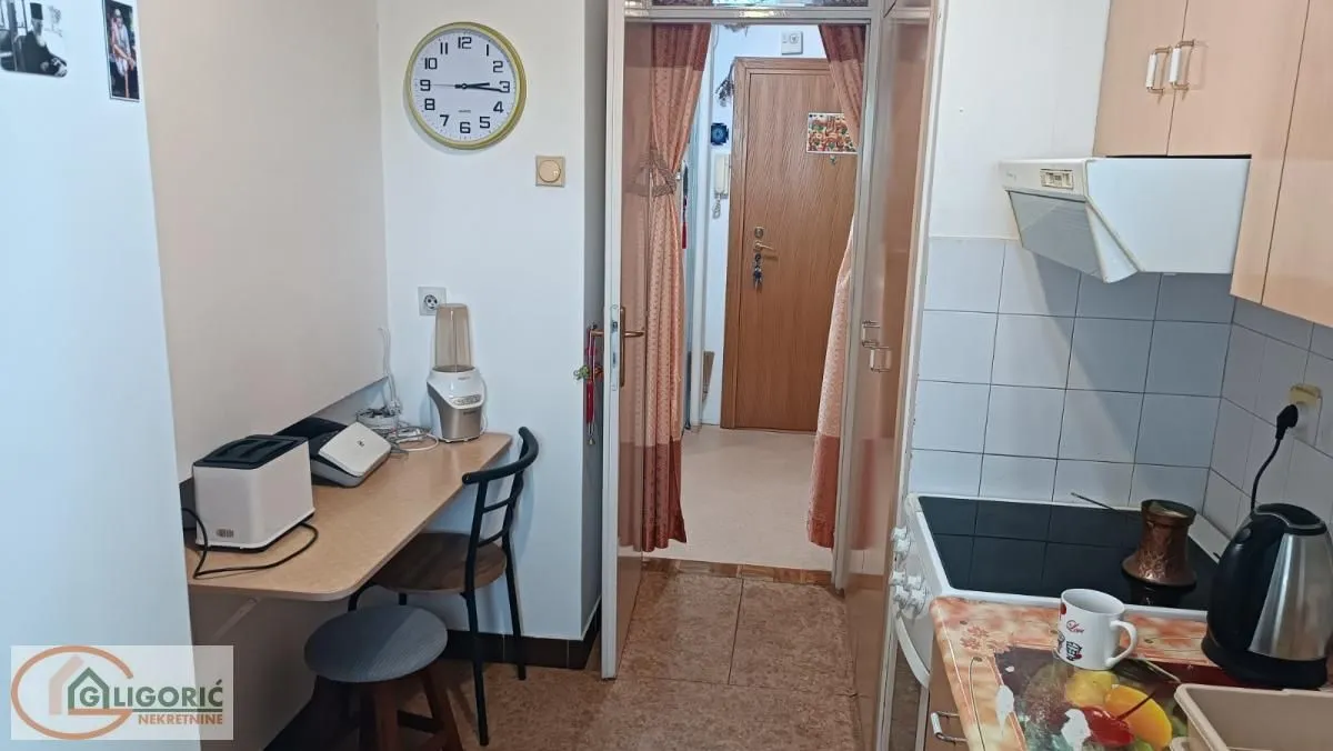 Prodaja, trosoban stan, 101m², Žarkovo, Beograd