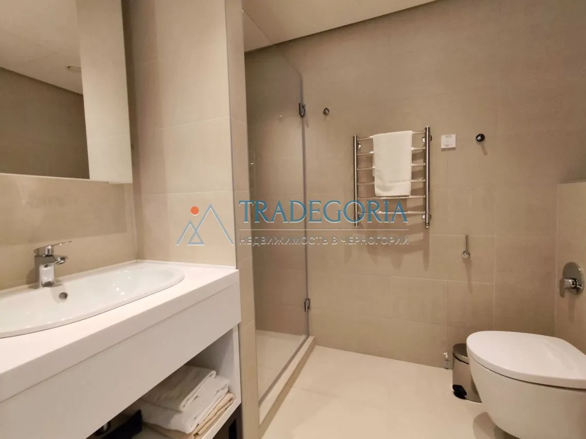 Prodaja, dvosoban stan, 107m², Bečići, Budva