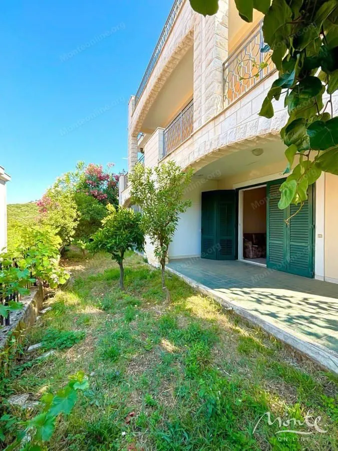 Prodaja, kuća, 252m², Topla, Herceg Novi