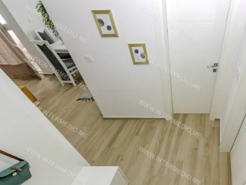 Sale, one bedroom apartment, 33m², Igalo, Herceg Novi - image 2