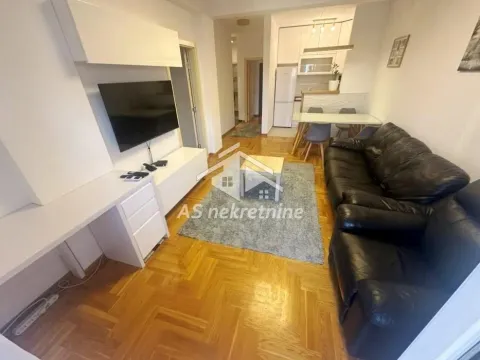 Rent, apartment, 53m², Đeram Pijaca, Beograd - image 3