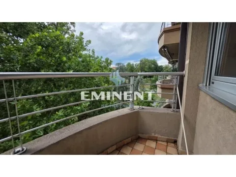 Rent, three bedroom apartment, 111m², Neimar, Vračar Sve Podlokacije - image 17
