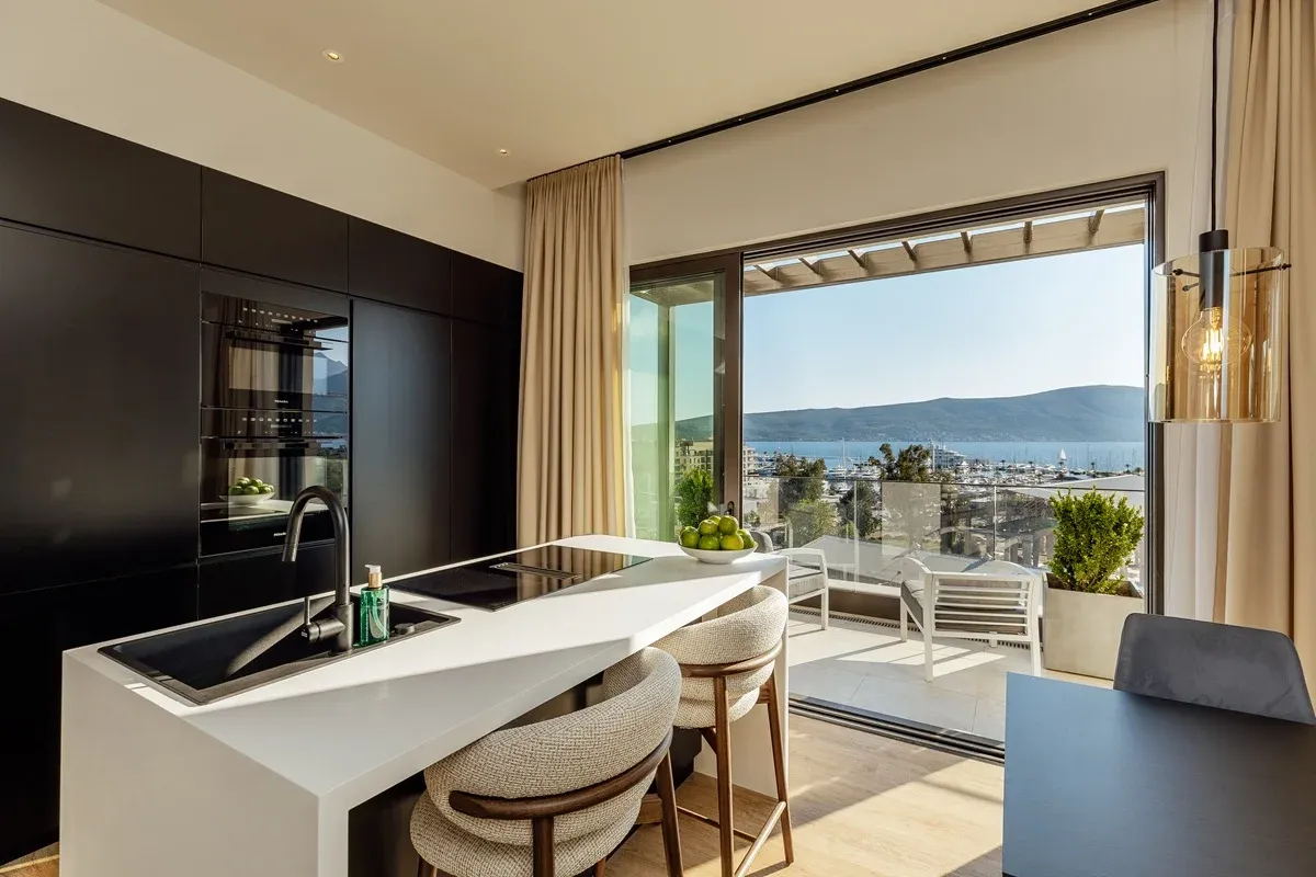 Prodaja, dvosoban stan, 179m², Porto Montenegro, Tivat