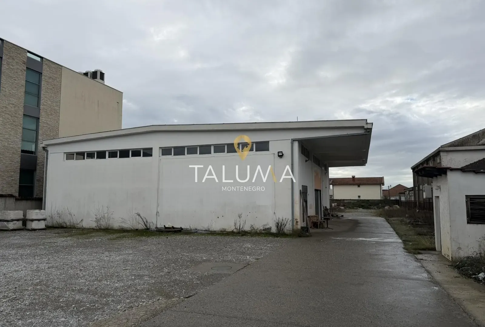 Izdavanje, poslovni prostor, 380m², Tuzi, Podgorica