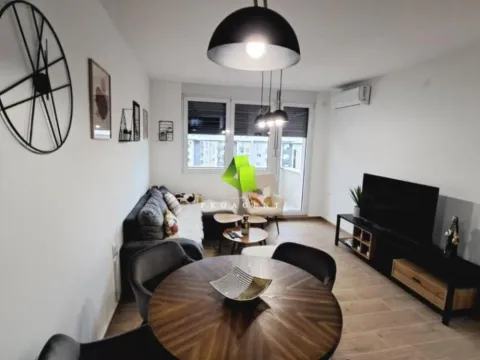 Rent, one bedroom apartment, 48m², Pantelej, Niš - image 2