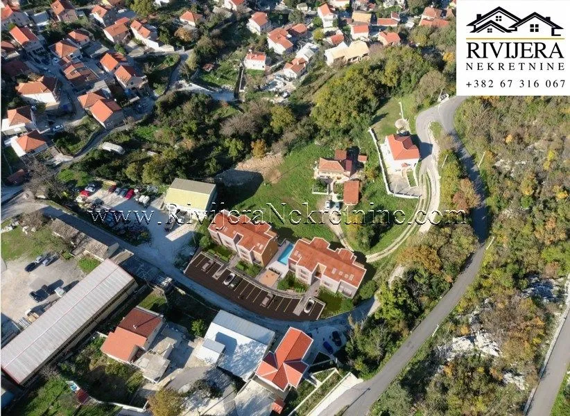 Sale, three bedroom apartment, 96m², Škaljari, Kotor