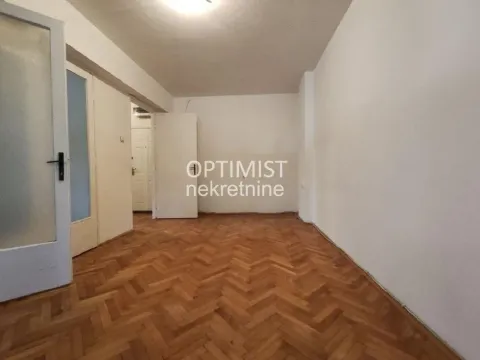 Prodaja, trosoban stan, 63m², Brace Jerković, Voždovac Sve Podlokacije