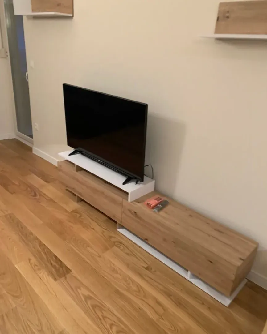 Izdavanje, jednosoban stan, 49m², Central Point, Podgorica