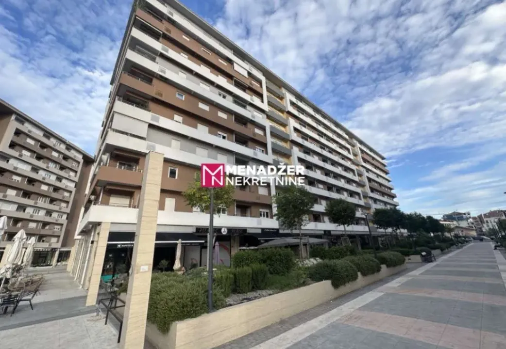Prodaja, jednosoban stan, 49m², Central Point, Podgorica