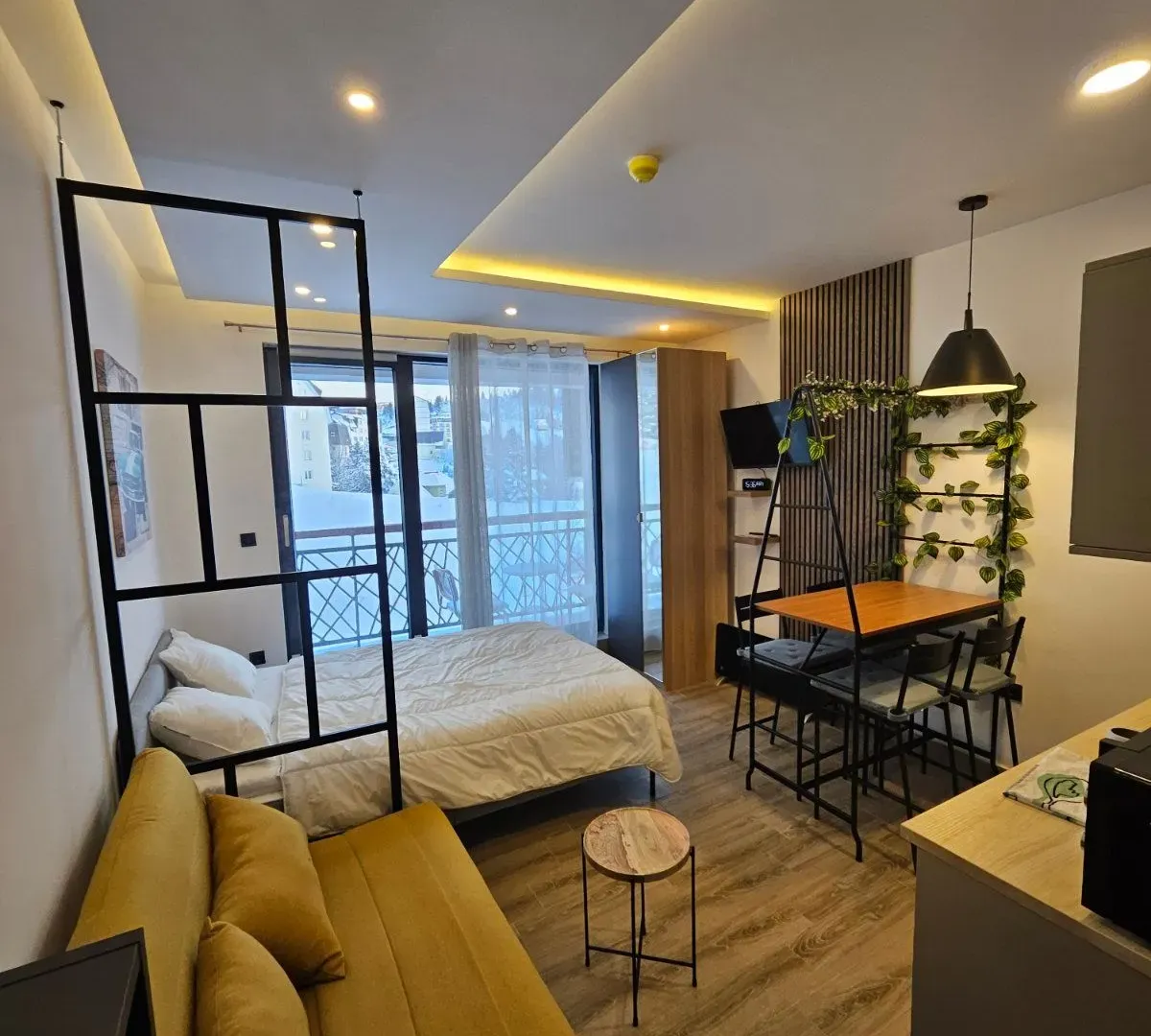 Prodaja, garsonjera, 25m², Kraljevi Čardaci, Kopaonik