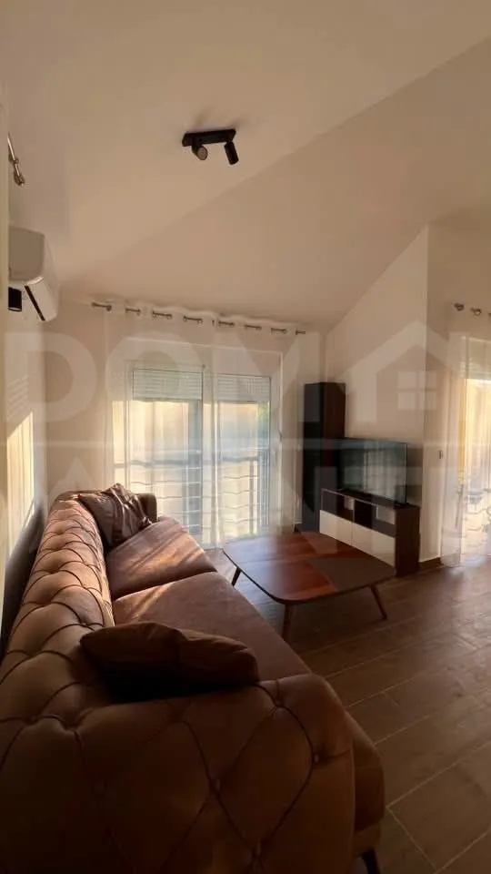 Rent, house, 100m², Tivat, Crna Gora