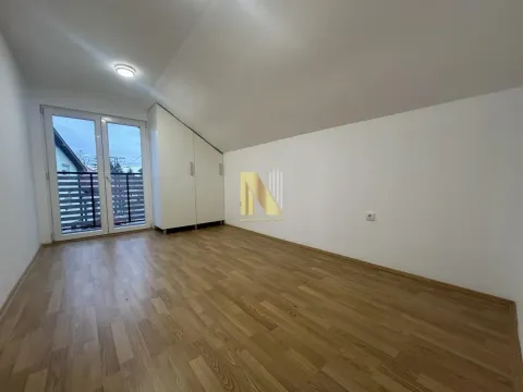 Prodaja, kuća, 73m², Sremska Kamenica, Petrovaradin - image 3