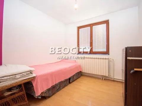 Prodaja, kuća, 400m², Sremčica, Beograd - image 9