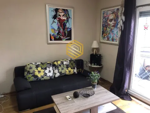 Rent, studio apartment, 31m², City Kvart, Podgorica - image 1