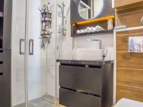 Prodaja, četvorosoban stan, 173m², Bulevar patrijarha Pavla, Novi Sad Sve Podlokacije - image 6