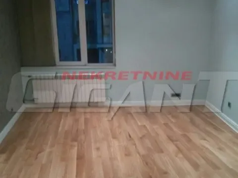 Prodaja, trosoban stan, 82m², Stari Grad, Beograd - image 1