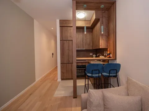 Izdavanje, stan, 36m², Centar, Bar - image 3