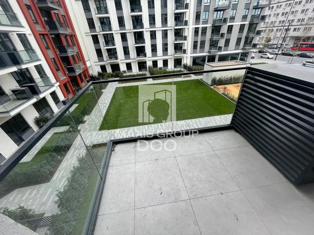 Izdavanje, poslovni prostor, 55m², Savski Venac, Beograd