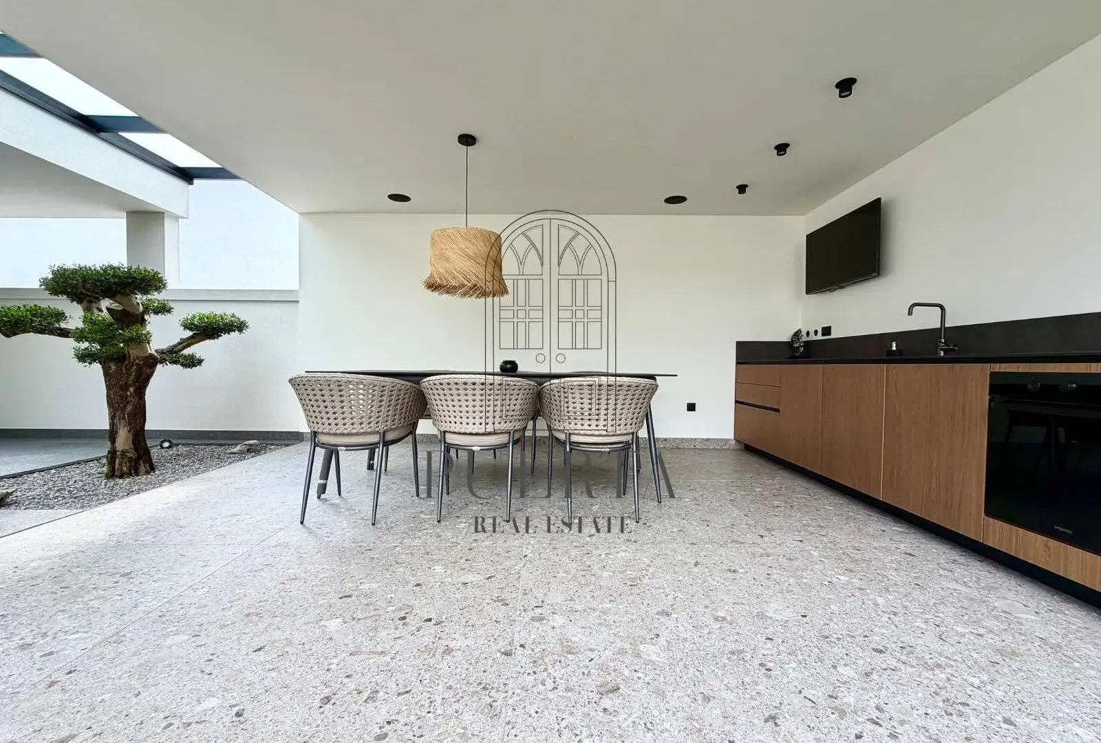 Rent, house, 130m², Ibričevina, Podgorica