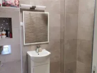 Rent, three bedroom apartment, 90m², Bečići, Budva - image 8