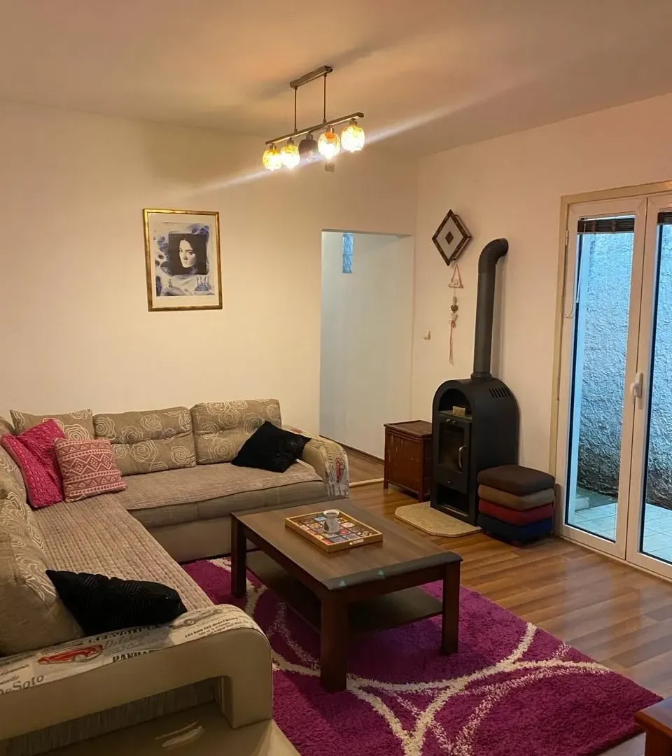 Rent, house, 106m², Pobrežje, Podgorica
