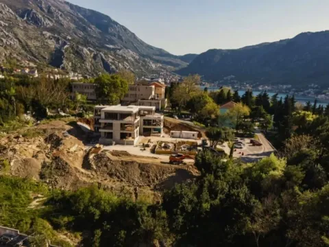 Sale, one bedroom apartment, 51m², Dobrota, Kotor - image 10