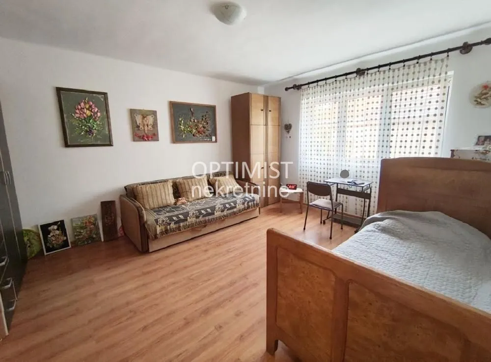 Prodaja, dvosoban stan, 65m², Lekino Brdo, Voždovac Sve Podlokacije
