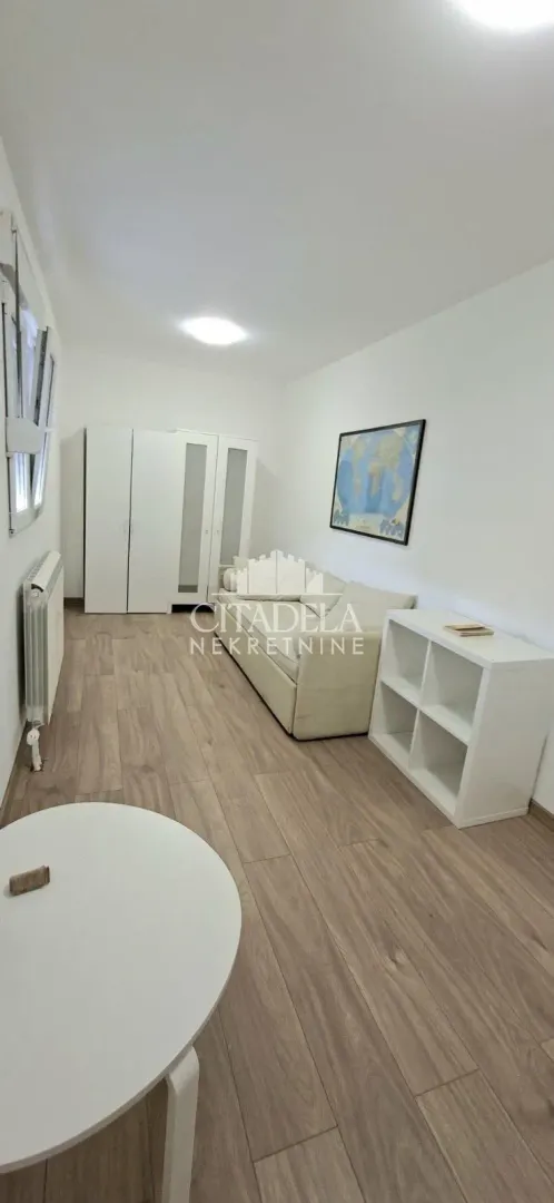 Rent, three bedroom apartment, 69m², Jajinci, Voždovac Sve Podlokacije