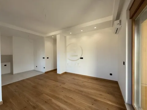 Sale, four bedroom apartment, 83m², Adamovićevo Naselje, Novi Sad Sve Podlokacije - image 3
