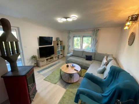 Prodaja, kuća, 143m², Rakovac, Novi Sad Sve Podlokacije - image 2