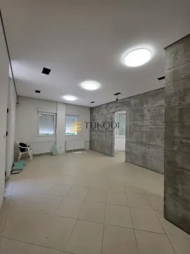 Rent, office space, 86m², Novi Beograd Blok 22, Novi Beograd Sve Podlokacije - image 2