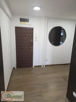 Rent, one bedroom apartment, 42m², Novi Beograd Blok 30, Novi Beograd Sve Podlokacije - image 7