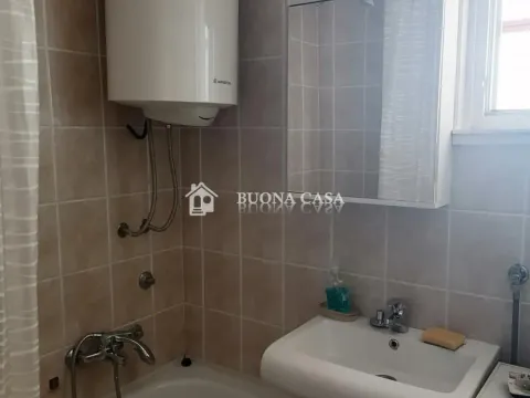 Izdavanje, trosoban stan, 86m², Novi Beograd Blok 61, Novi Beograd Sve Podlokacije - image 13
