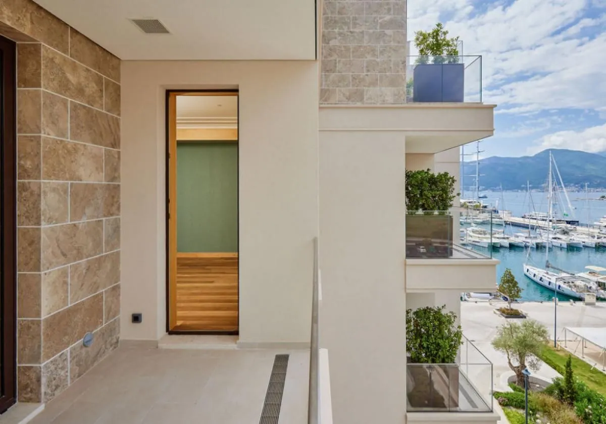 Sale, one bedroom apartment, 77m², Porto Montenegro, Tivat