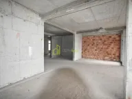 Izdavanje, poslovni prostor, 455m², Tuški Put, Podgorica - image 7