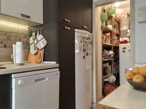 Prodaja, trosoban stan, 102m², Centar, Tivat - image 7