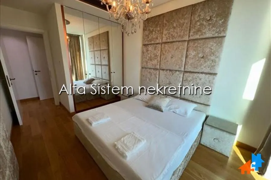 Rent, four bedroom apartment, 147m², Savski Venac, Beograd