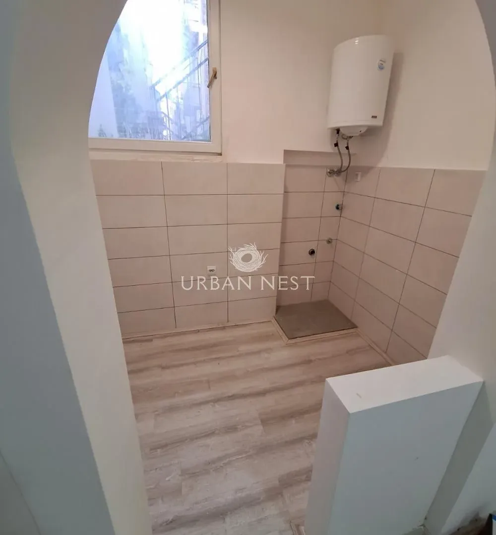 Sale, two bedroom apartment, 38m², Vračar Hram, Vračar Sve Podlokacije