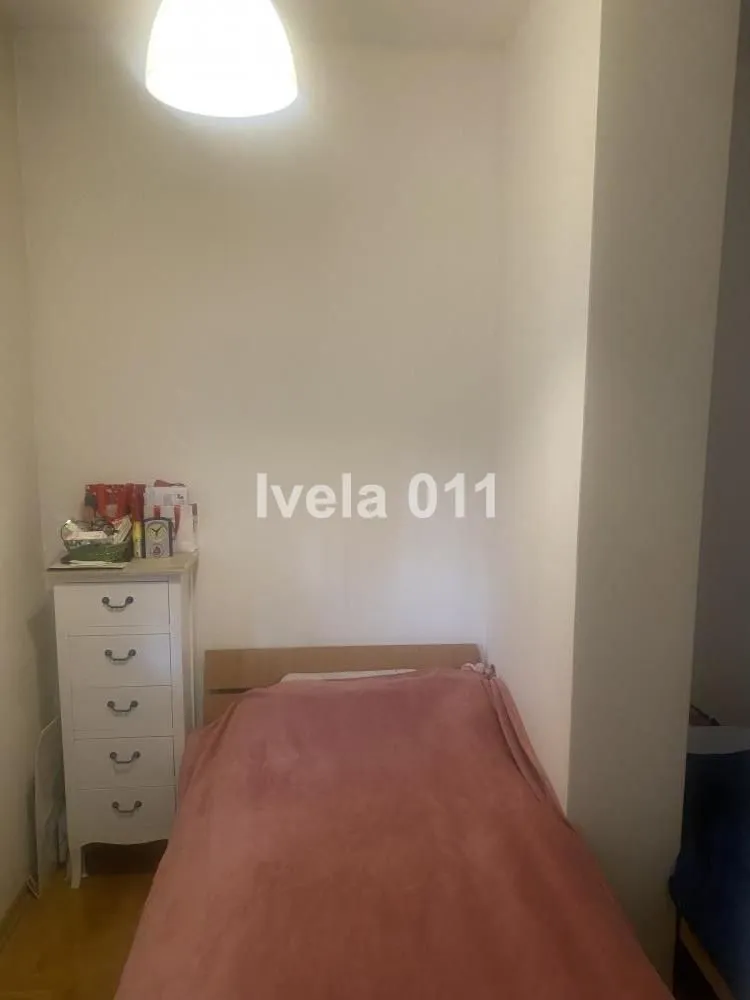 Sale, two bedroom apartment, 74m², Južni Bulevar, Vračar Sve Podlokacije