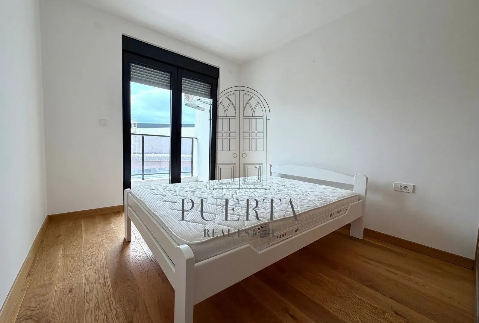 Prodaja, jednosoban stan, 57m², Tološka šuma, Podgorica