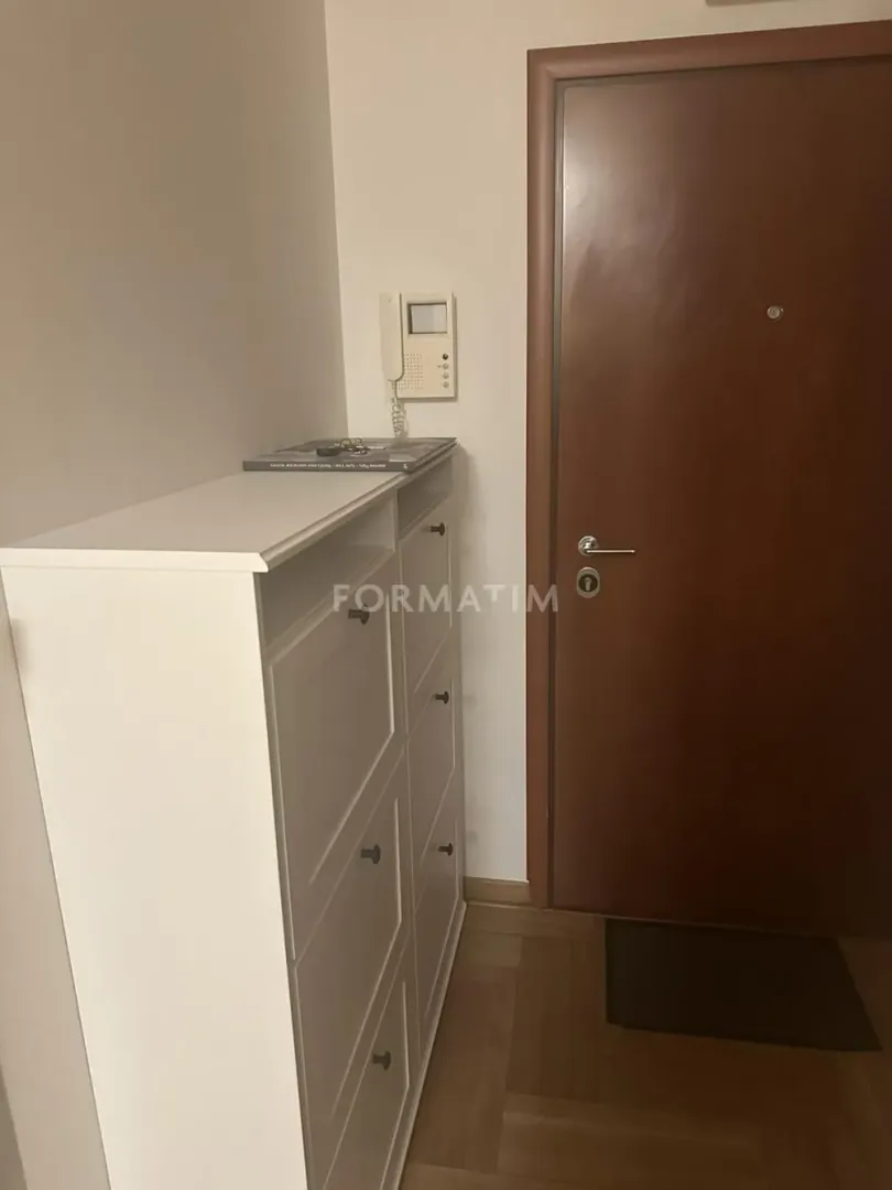 Rent, four bedroom apartment, 89m², Crveni Krst, Beograd