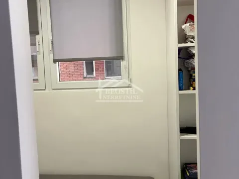 Sale, one bedroom apartment, 34m², Kalenić Pijaca, Vračar Sve Podlokacije - image 7