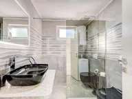 Rent, three bedroom apartment, 150m², Donja Lastva, Tivat - image 8