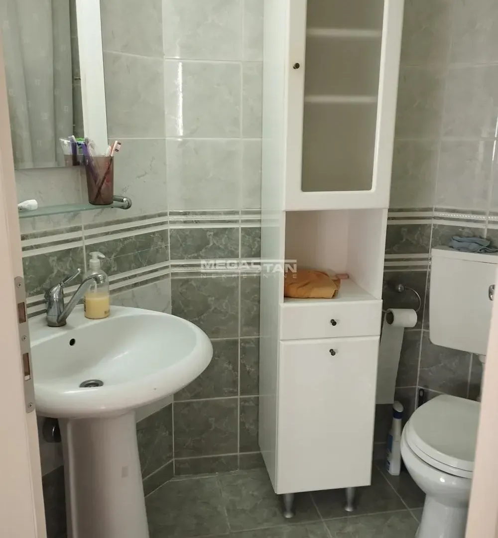 Rent, four bedroom apartment, 112m², Novi Beograd Blok 29, Novi Beograd Sve Podlokacije