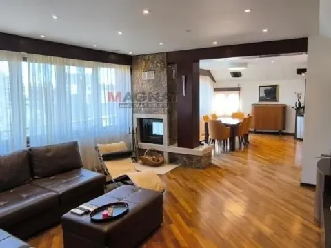 Prodaja, stan, 195m², Kalenić Pijaca, Vračar Sve Podlokacije - image 2