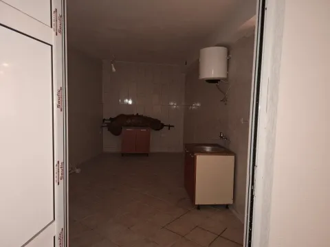 Sale, office space, 173m², Kamenovo, Budva - image 6