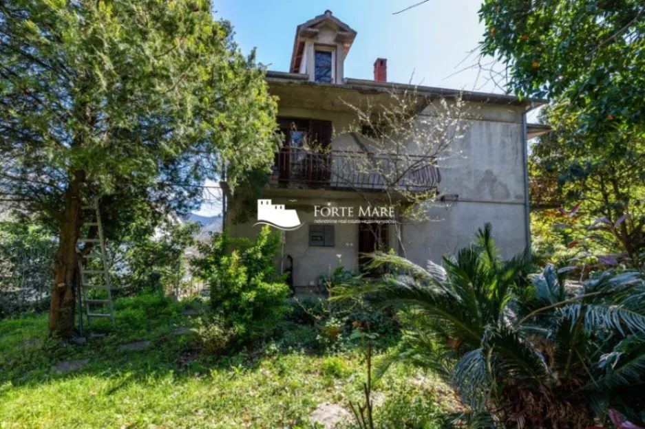 Prodaja, kuća, 220m², Herceg Novi, Crna Gora