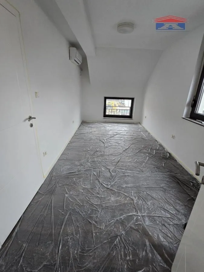 Rent, office space, 230m², Telep, Novi Sad Sve Podlokacije