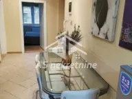 Izdavanje, trosoban stan, 72m², Stari Grad, Beograd - image 12