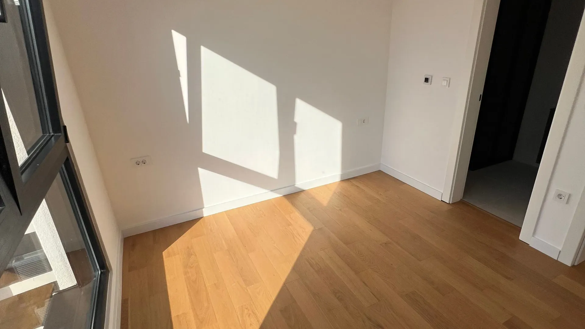 Sale, two bedroom apartment, 81m², Centar, Bar